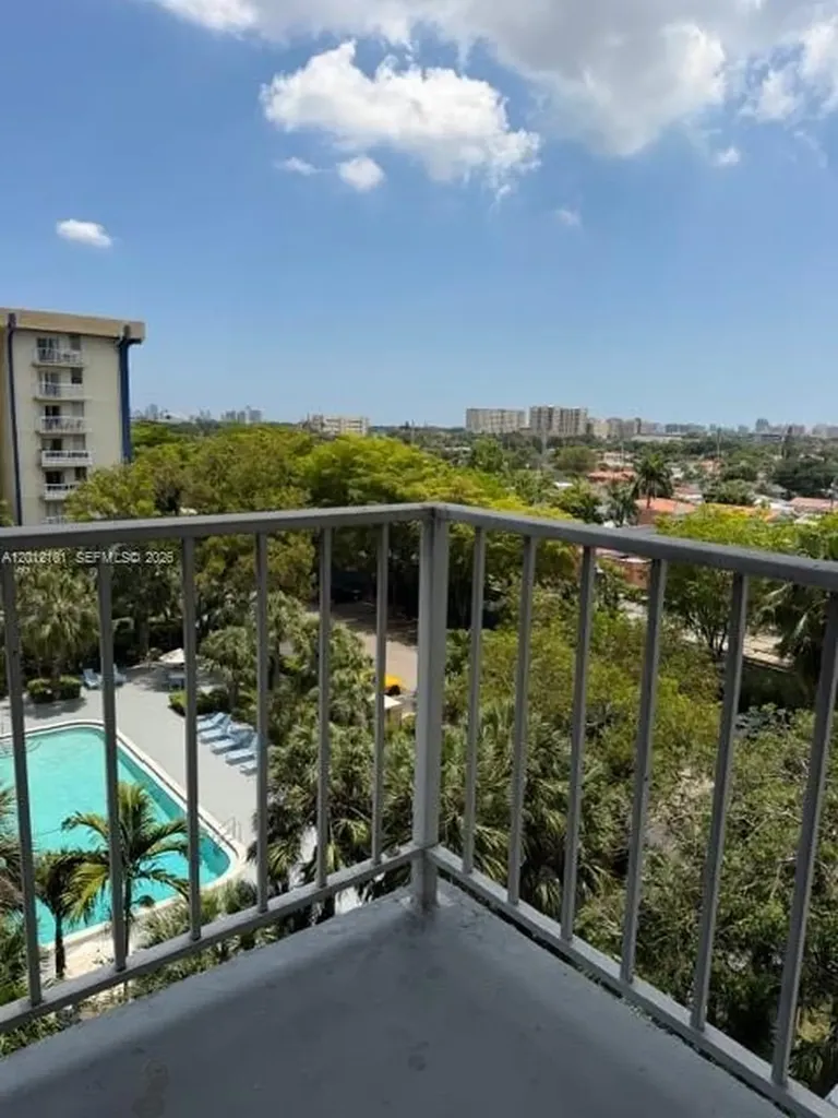 801 NW 47th Avenue Miami FL 33126