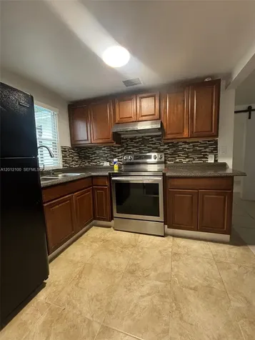 719 Glenn Parkway Hollywood FL 33021