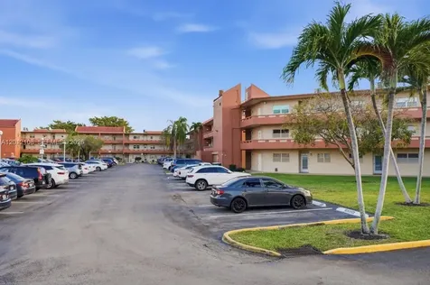 8826 W Mcnab Road Tamarac FL 33321