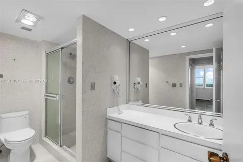 200 Ocean Lane Drive Key Biscayne FL 33149