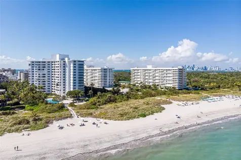 200 Ocean Lane Drive Key Biscayne FL 33149