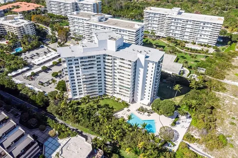200 Ocean Lane Drive Key Biscayne FL 33149