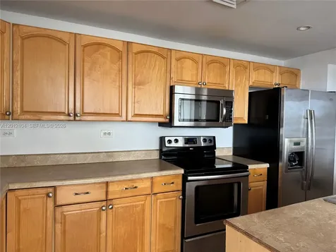 7545 E Treasure Drive North Bay Village FL 33141