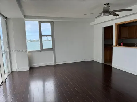 7545 E Treasure Drive North Bay Village FL 33141