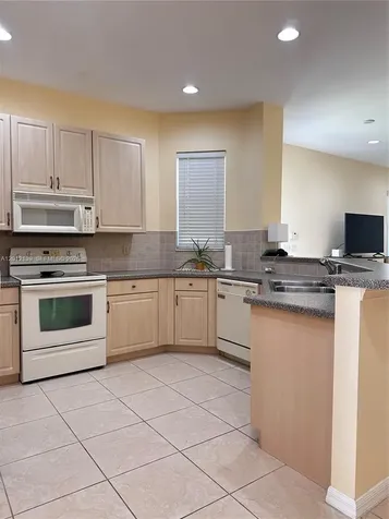 606 Mariner Bay Boulevard Fort Pierce FL 34949