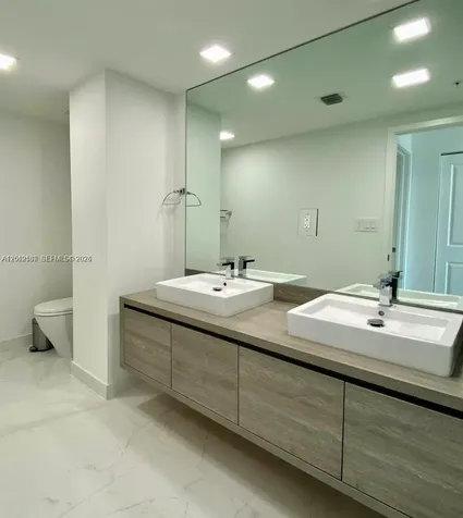 400 Sunny Isles Boulevard Sunny Isles Beach FL 33160