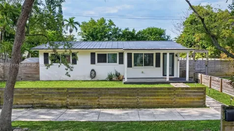 9240 Marine Drive Cutler Bay FL 33189