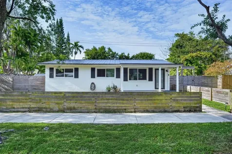 9240 Marine Drive Cutler Bay FL 33189