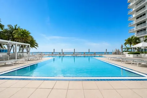 2751 S Ocean Drive Hollywood FL 33019