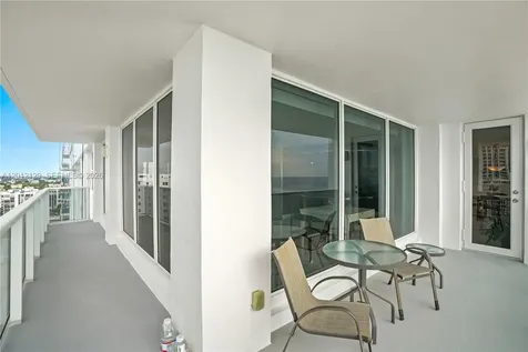 2751 S Ocean Drive Hollywood FL 33019