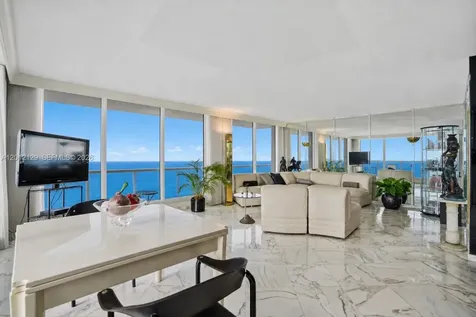 2751 S Ocean Drive Hollywood FL 33019