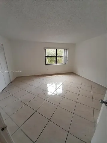 10245 NW 9th St Circle Miami FL 33172