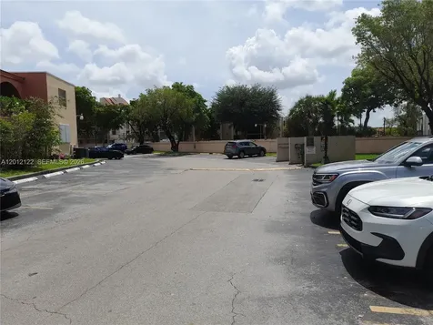 10245 NW 9th St Circle Miami FL 33172