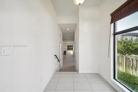 7635 NW 103rd Place Doral FL 33178