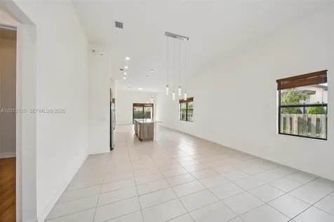 7635 NW 103rd Place Doral FL 33178