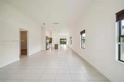 7635 NW 103rd Place Doral FL 33178