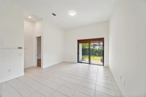 7635 NW 103rd Place Doral FL 33178