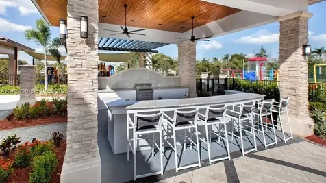 7635 NW 103rd Place Doral FL 33178
