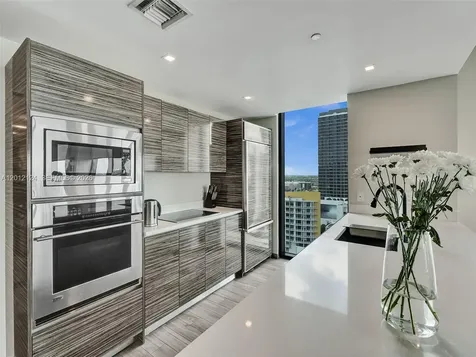 460 NE 28th Street Miami FL 33137