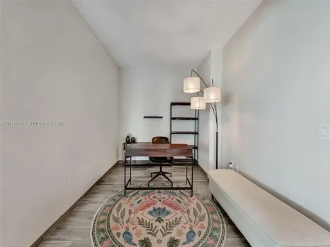 460 NE 28th Street Miami FL 33137