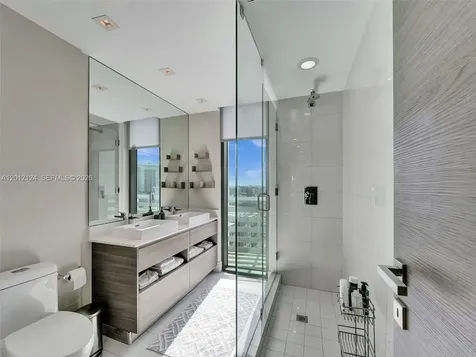 460 NE 28th Street Miami FL 33137