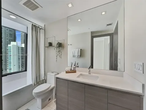 460 NE 28th Street Miami FL 33137