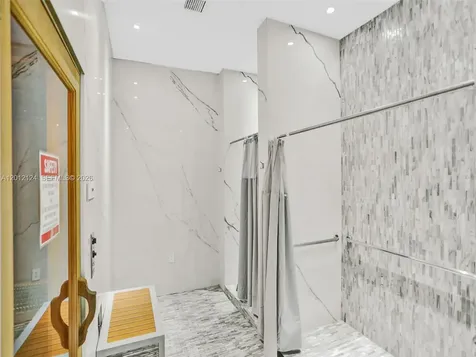 460 NE 28th Street Miami FL 33137