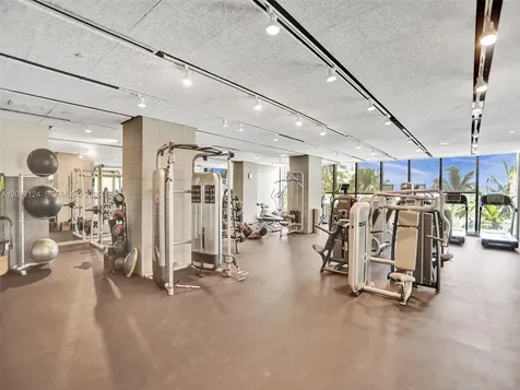 460 NE 28th Street Miami FL 33137