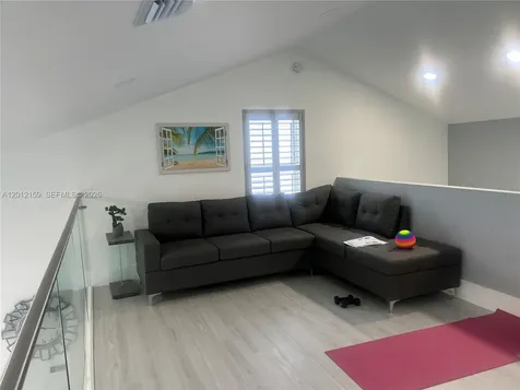 13595 SW 99th Street Miami FL 33186