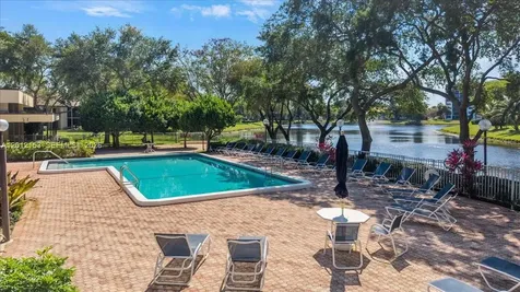 1234 S Military Trail Deerfield Beach FL 33442