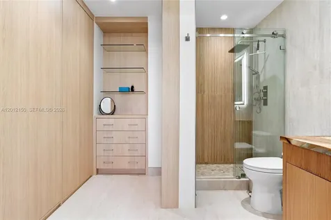 10275 Collins Avenue Bal Harbour FL 33154