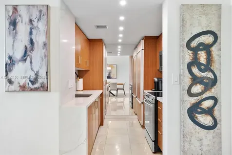 10275 Collins Avenue Bal Harbour FL 33154