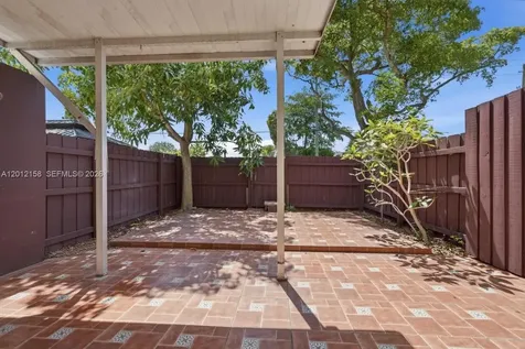 6656 SW 41st Street Davie FL 33314
