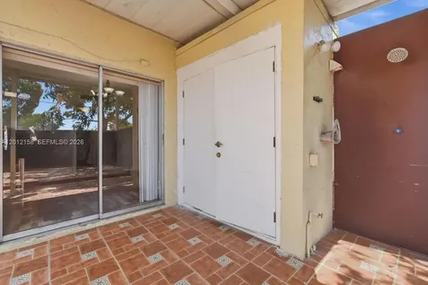 6656 SW 41st Street Davie FL 33314