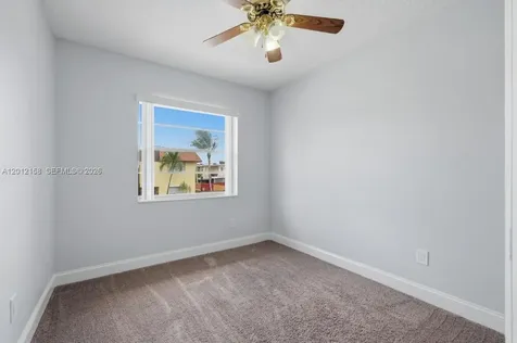 6656 SW 41st Street Davie FL 33314