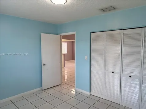 837 SE 8th Court Hialeah FL 33010