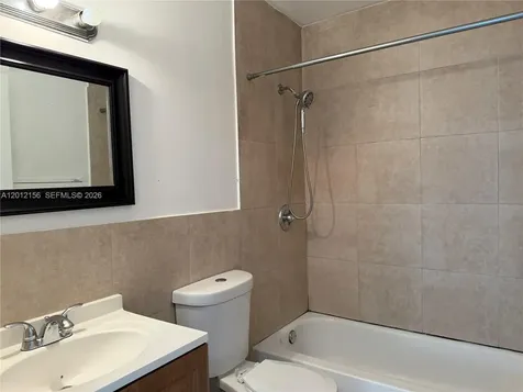 837 SE 8th Court Hialeah FL 33010