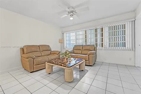 330 SE 2nd Street Hallandale Beach FL 33009