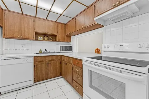 330 SE 2nd Street Hallandale Beach FL 33009