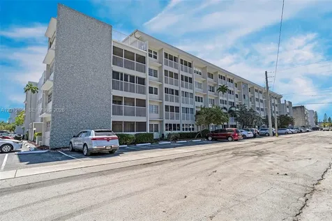 330 SE 2nd Street Hallandale Beach FL 33009