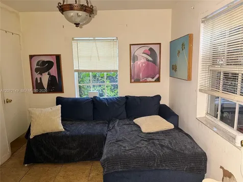 2305 NE 135th Terrace North Miami Beach FL 33181
