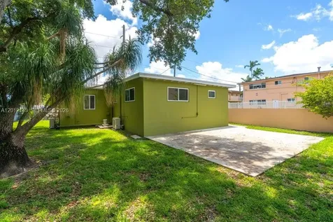 5651 NW 3rd Street Miami FL 33126
