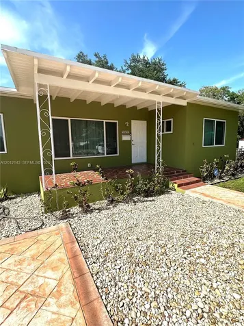 5651 NW 3rd Street Miami FL 33126