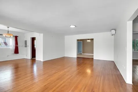 5651 NW 3rd Street Miami FL 33126