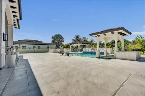 12401 SW 45th Street Miami FL 33175