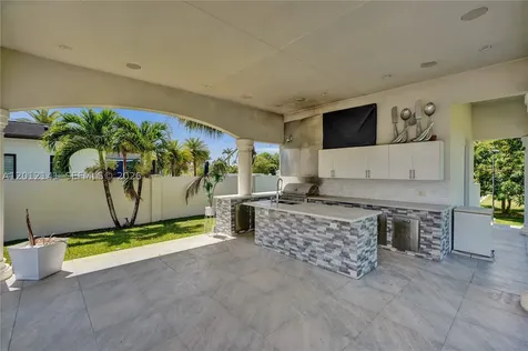 12401 SW 45th Street Miami FL 33175