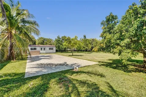 12401 SW 45th Street Miami FL 33175