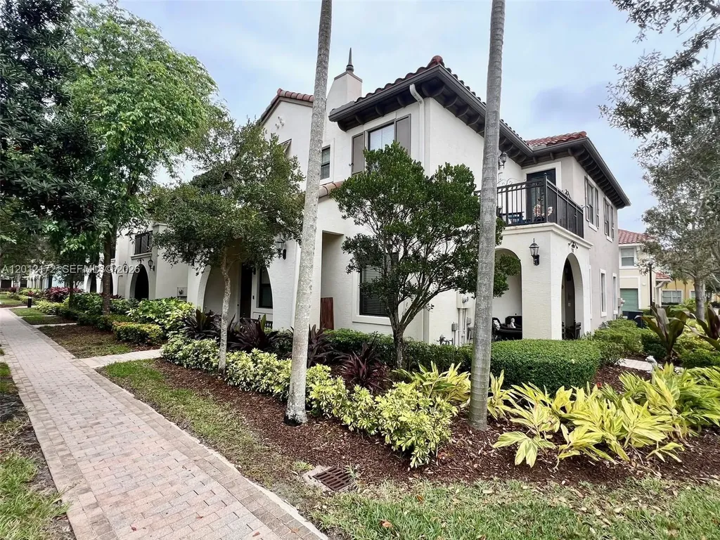 3311 NW 125th Way Sunrise FL 33323