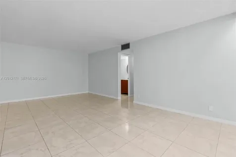 950 NE 199th Street Miami FL 33179