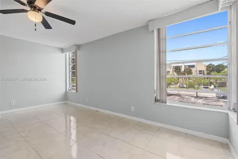 950 NE 199th Street Miami FL 33179